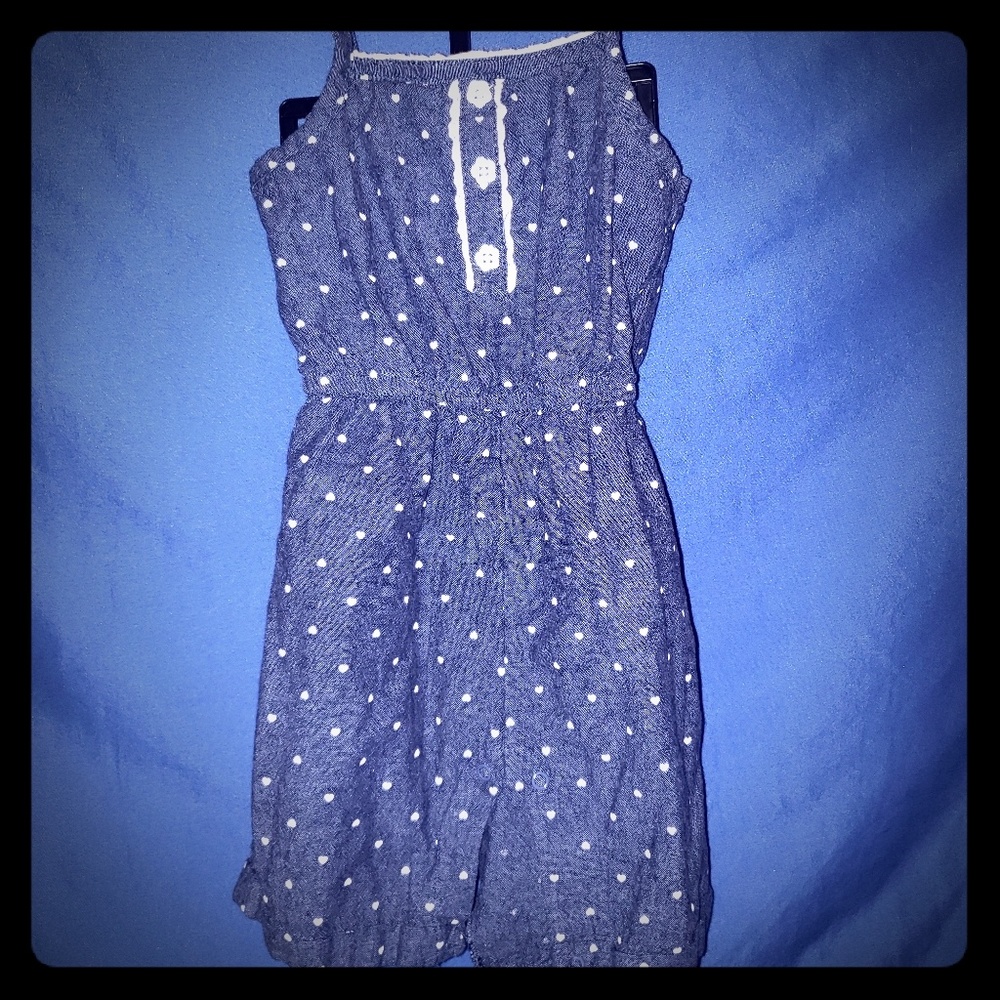 Healthtex
Blue & white polka dot Bodysuit